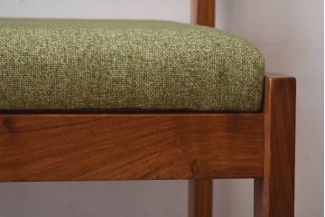 北欧テイスト家具　チーク材　シンプルなビンテージチェア(ダイニングチェア、イス)(1)(R-030330)