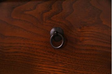 アンティーク家具　和製アンティーク　リメイク　桜丸金具　栗材の深い色合いが魅力的な米沢箪笥ローボード(ローチェスト、引き出し)(R-030331)