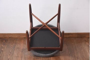 アンティーク家具　G-PLAN(ジープラン)　Fresco(フレスコ)　落ち着いた印象のサーキュラーチェア(ダイニングチェア、椅子)(2)(R-030335)