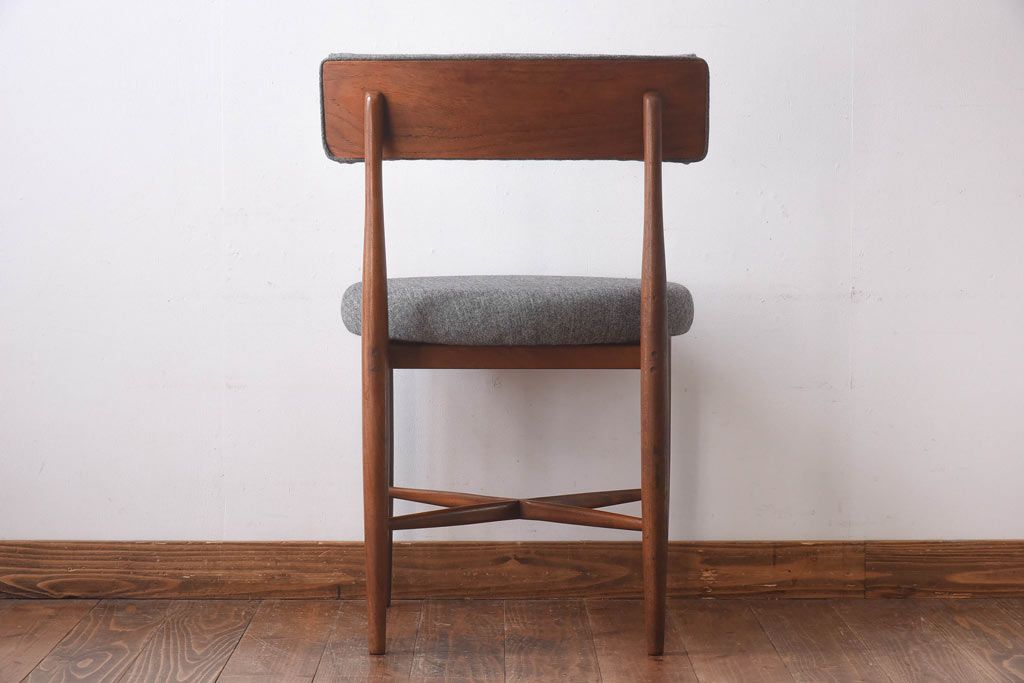 アンティーク家具　G-PLAN(ジープラン)　Fresco(フレスコ)　落ち着いた印象のサーキュラーチェア(ダイニングチェア、椅子)(3)(R-030336)