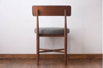 アンティーク家具　G-PLAN(ジープラン)　Fresco(フレスコ)　落ち着いた印象のサーキュラーチェア(ダイニングチェア、椅子)(3)(R-030336)