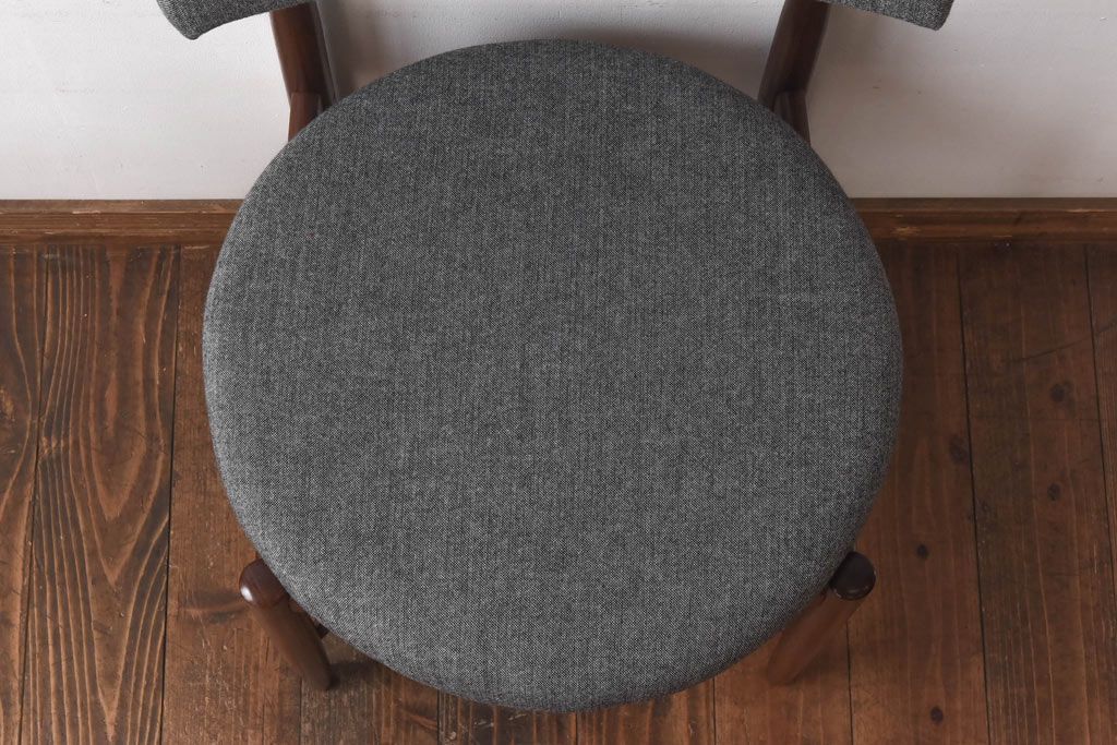 アンティーク家具　G-PLAN(ジープラン)　Fresco(フレスコ)　落ち着いた印象のサーキュラーチェア(ダイニングチェア、椅子)(4)(R-030338)