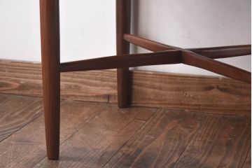 アンティーク家具　G-PLAN(ジープラン)　Fresco(フレスコ)　落ち着いた印象のサーキュラーチェア(ダイニングチェア、椅子)(4)(R-030338)