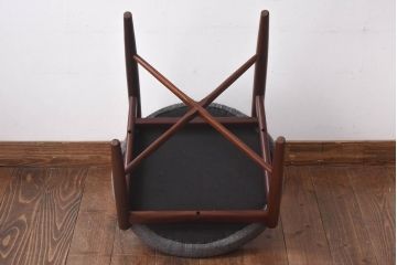 アンティーク家具　G-PLAN(ジープラン)　Fresco(フレスコ)　落ち着いた印象のサーキュラーチェア(ダイニングチェア、椅子)(4)(R-030338)