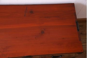 美品　前面ケヤキ共縁仕上げ　漆塗りが美しい重ね箪笥(衣装箪笥、衣裳箪笥)(R-030339)