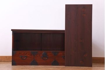 美品　リメイク　前面ケヤキ共縁仕上げ　上品な和の雰囲気が高まる箪笥ローボード(戸棚、リビングボード)(R-030340)