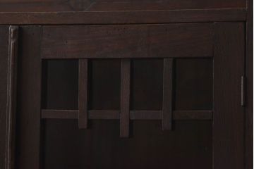 アンティーク家具　大正ロマン　栓材　細かなデザインが魅力的なブックケース(本箱、キャビネット、収納棚)(R-030349)