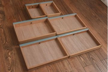 ペイント家具　くすみがかった色合いがお洒落なデンタルキャビネット(収納棚)(R-030350)