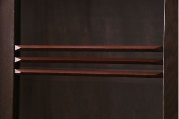 レトロ家具　昭和期　大振りサイズ　レトロモダンなデザインのブックケース(本箱、収納棚)(R-030354)