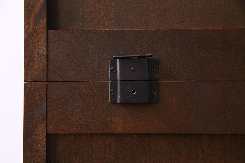 中古　北海道民芸家具　上品な佇まいの2段重ね整理タンス(チェスト、衣装箪笥、引き出し)(R-030355)