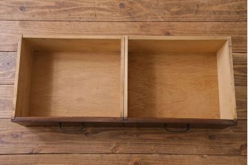 レトロ家具　昭和期　レトロなガラスが魅力のブックケース(本箱、キャビネット)(R-030357)