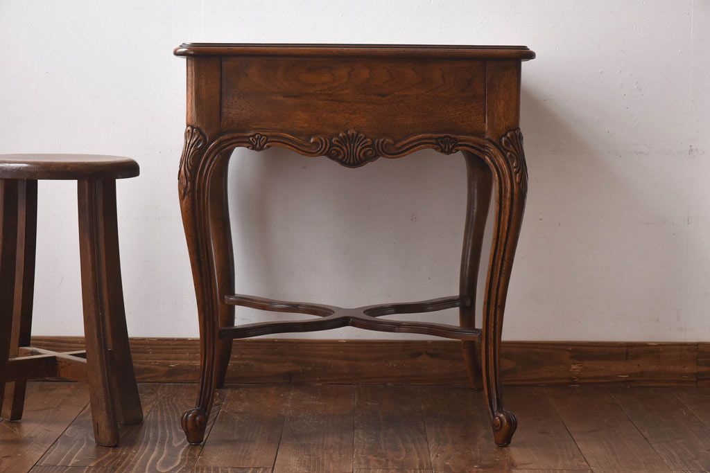 アンティーク雑貨 中古 DREXEL HERITAGE(ドレクセルヘリテイジ) old continent(オールドコンチネント) ランプテーブル(サイドテーブル)(定価約41万8千円)(R-030360)