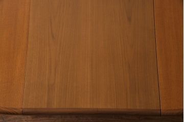 ヴィンテージ家具　北欧ビンテージ　G-PLAN(ジープラン)　お洒落で機能的なエクステンションテーブル(ラウンドテーブル、ダイニングテーブル)(R-030373)