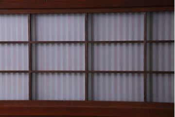 昭和レトロ　板ガラス裏障子留め　花模様ガラス　レトロスタイルの演出におすすめの格子ガラス戸2枚セット(ガラス帯戸、引き戸)(1)(R-030376)