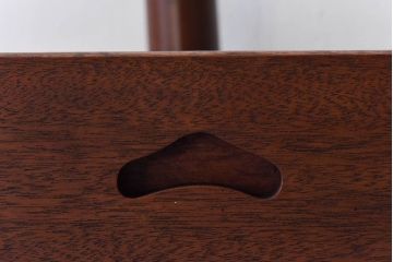 アンティーク雑貨　古民具・骨董　珍しい一品　持ち運びしやすいとても小さな古い火鉢(ノベルティ)(R-030379)