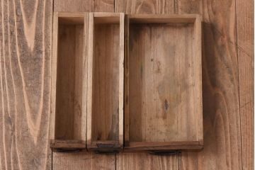 アンティーク雑貨　和製アンティーク　桐材　味わいのある柔らかな風合いが魅力的な硯箱(小引き出し)(R-030380)