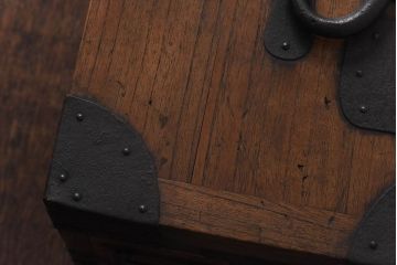 アンティーク雑貨　和製アンティーク　桐材　味わいのある柔らかな風合いが魅力的な硯箱(小引き出し)(R-030380)