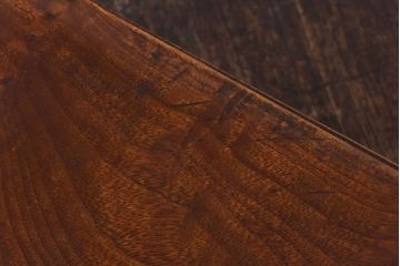 アンティーク雑貨　昭和初期　クスノキ材　光沢のある木肌が美しい文箱(木箱、収納箱)(R-030381)