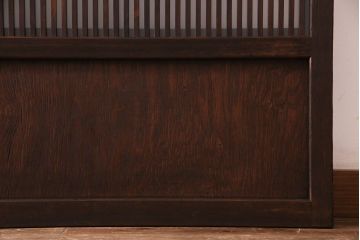 昭和レトロ　板ガラス裏障子留め　細かな桟が繊細な雰囲気漂う格子ガラス戸2枚セット(引き戸、ガラス帯戸)(R-030382)