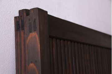 昭和レトロ　板ガラス裏障子留め　細かな桟が繊細な雰囲気漂う格子ガラス戸2枚セット(引き戸、ガラス帯戸)(R-030382)