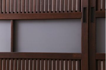 昭和初期　裏障子付き　和の繊細な雰囲気が漂う帯格子戸4枚セット(引き戸、ガラス戸)(R-030387)