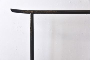アンティーク雑貨　昭和初期　植物と蝶の絵があしらわれた二つ折り衣桁(着物掛け)(R-030401)