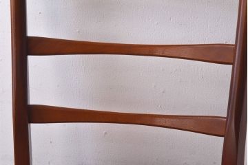 ヴィンテージ家具　北欧ビンテージ　温かな色味が魅力のダイニングチェア(ワークチェア)(R-030406)