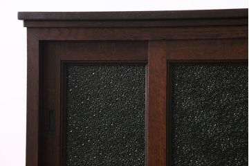 アンティーク家具　大正ロマン　色ガラス　古いナラ材の質感が味わい深い収納棚(ローボード、食器棚、ブックケース)(R-030412)