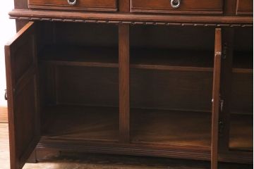 中古　old charm(オールドチャーム) 存在感抜群のカップボード(食器棚、キャビネット)(R-030416)