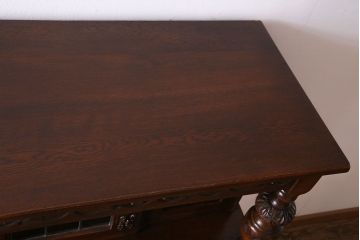 中古　old charm(オールドチャーム) 存在感抜群のカップボード(食器棚、キャビネット)(R-030416)