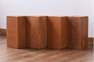 アンティーク雑貨　昭和レトロ　大きな積み木セット【長方形/4ヶ組】(飾り台、花台、ディスプレイ雑貨)