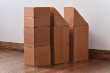 アンティーク雑貨　昭和レトロ　大きな積み木セット【マルチ/9ヶ組】(飾り台、花台、ディスプレイ雑貨)