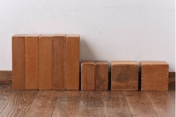 アンティーク雑貨　昭和レトロ　昭和レトロ　大きな積み木セット【四角形/9ヶ組】(飾り台、花台、ディスプレイ雑貨)