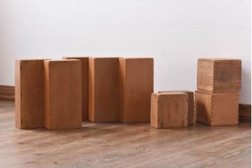 アンティーク雑貨　昭和レトロ　昭和レトロ　大きな積み木セット【四角形/9ヶ組】(飾り台、花台、ディスプレイ雑貨)