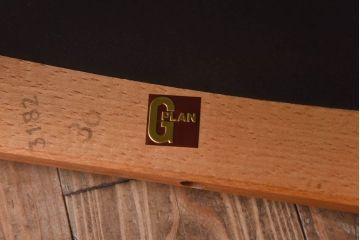 北欧家具　G-PLAN(ジープラン)　チーク材の温もり溢れるビンテージダイニングチェア(椅子)(2)(R-030435)