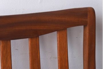 ヴィンテージ家具　北欧ビンテージ　G-PLAN(ジープラン)　洗練されたフォルムが美しいアームチェア(椅子、ダイニングチェア)(1)(R-030437)