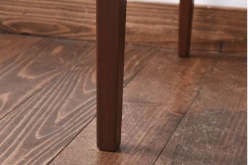 ヴィンテージ家具　北欧ビンテージ　G-PLAN(ジープラン)　洗練されたフォルムが美しいアームチェア(椅子、ダイニングチェア)(1)(R-030437)