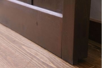 和製アンティーク　総栗材　縦に入った金具がかっこいい蔵戸(引き戸、建具、玄関戸)(R-030439)
