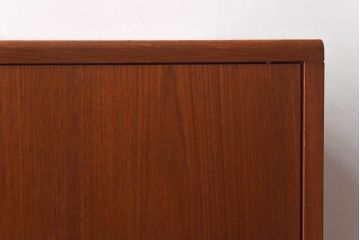 G-PLAN(ジープラン)　Fresco(フレスコ)　北欧家具　チーク材　美しいフォルムのローボード(キャビネット、収納棚)(R-030444)