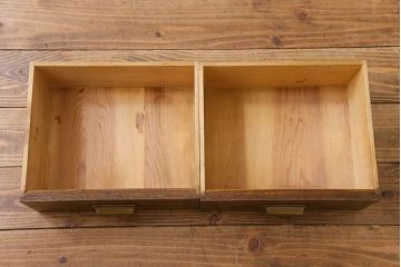 レトロ家具　レトロ　味わいのあるパーケット(寄木)が魅力の本箱(戸棚、収納棚、飾り棚)(R-030445)
