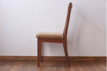 北欧家具　G-PLAN(ジープラン)　温かな雰囲気のビンテージダイニングチェア(椅子)(R-030452)