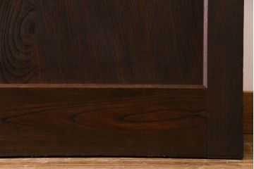 和製アンティーク　総ケヤキ材　重厚な佇まいが存在感を放つ鉄格子蔵戸(引き戸、建具、玄関戸)(R-030454)