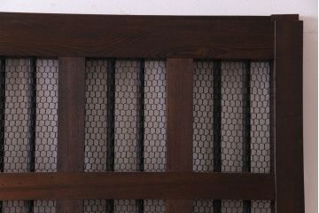 和製アンティーク　総ケヤキ材　重厚な佇まいが存在感を放つ鉄格子蔵戸(引き戸、建具、玄関戸)(R-030454)