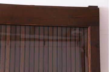 和製アンティーク　漆塗り　縦桟と金具が目を引く蔵戸(引き戸、建具、玄関戸)(R-030456)
