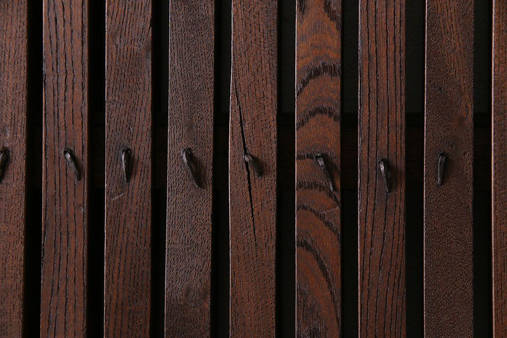 和製アンティーク　総ケヤキ材　重厚かつ上品な佇まいの富山蔵戸(引き戸、建具、玄関戸)