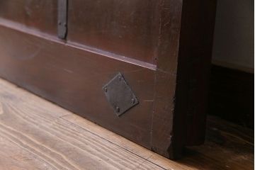 和製アンティーク　総ケヤキ材　使い勝手の良いガラス入れリメイクの蔵戸(引き戸、建具、玄関戸)