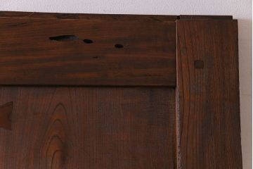 和製アンティーク　総ケヤキ材　重厚な佇まいが魅力の蔵戸(引き戸、建具、玄関戸)