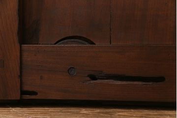 和製アンティーク　総ケヤキ材　重厚な佇まいが魅力の蔵戸(引き戸、建具、玄関戸)