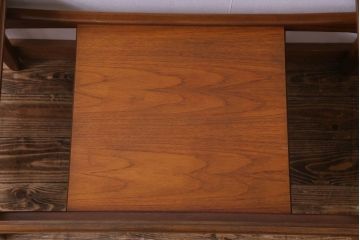 ヴィンテージ家具　北欧ビンテージ　G-PLAN(ジープラン)　ガラストップが格好良いレクタングルテーブル(センターテーブル、ローテーブル)(R-030468)