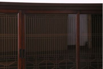 ラフジュオリジナル　組子引き戸　上質な和の雰囲気漂うリメイクローボード(収納棚)